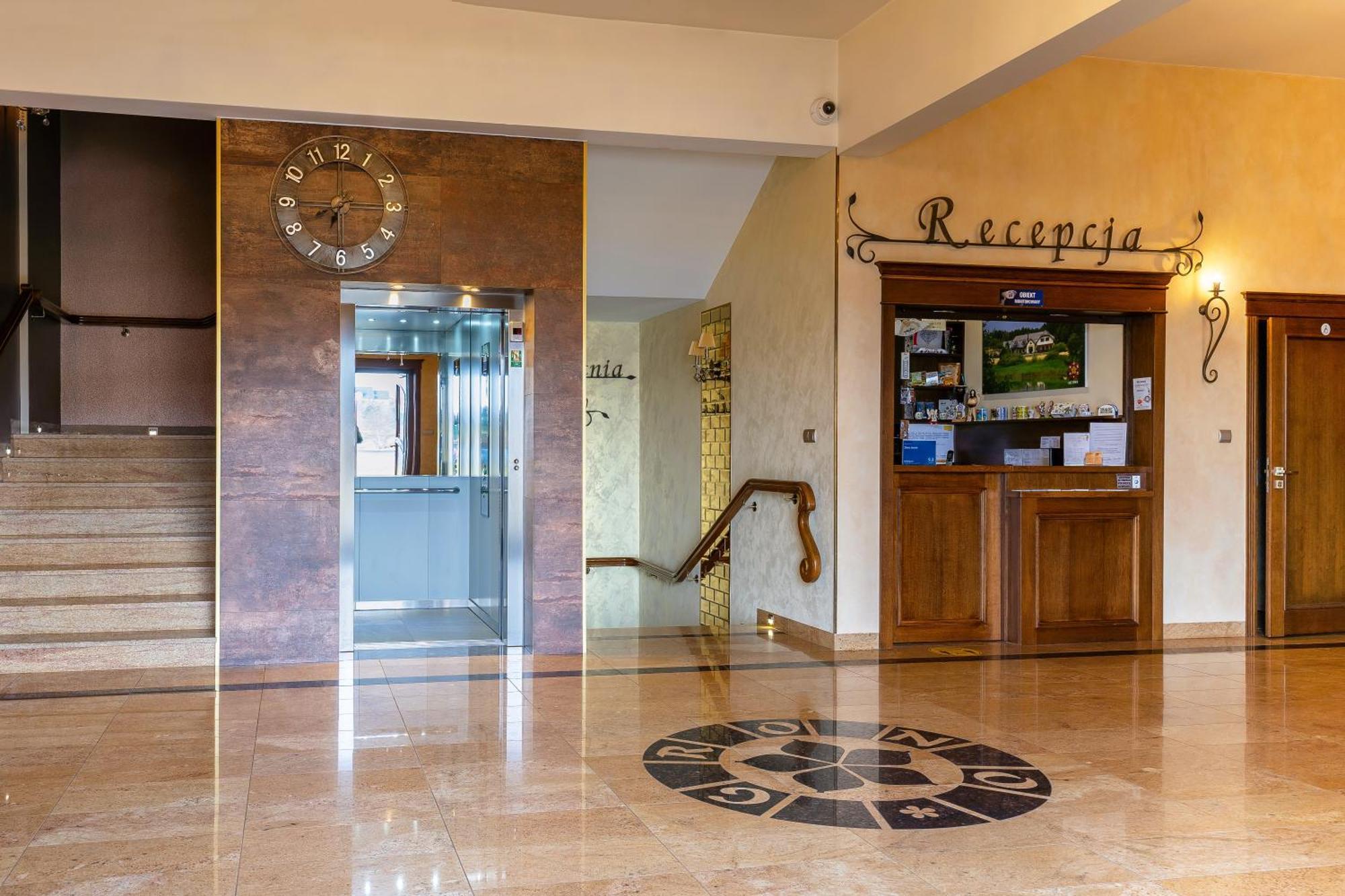 Zlota Jesien Restauracja I Noclegi Nad Jeziorem Kartuzy Bagian luar foto